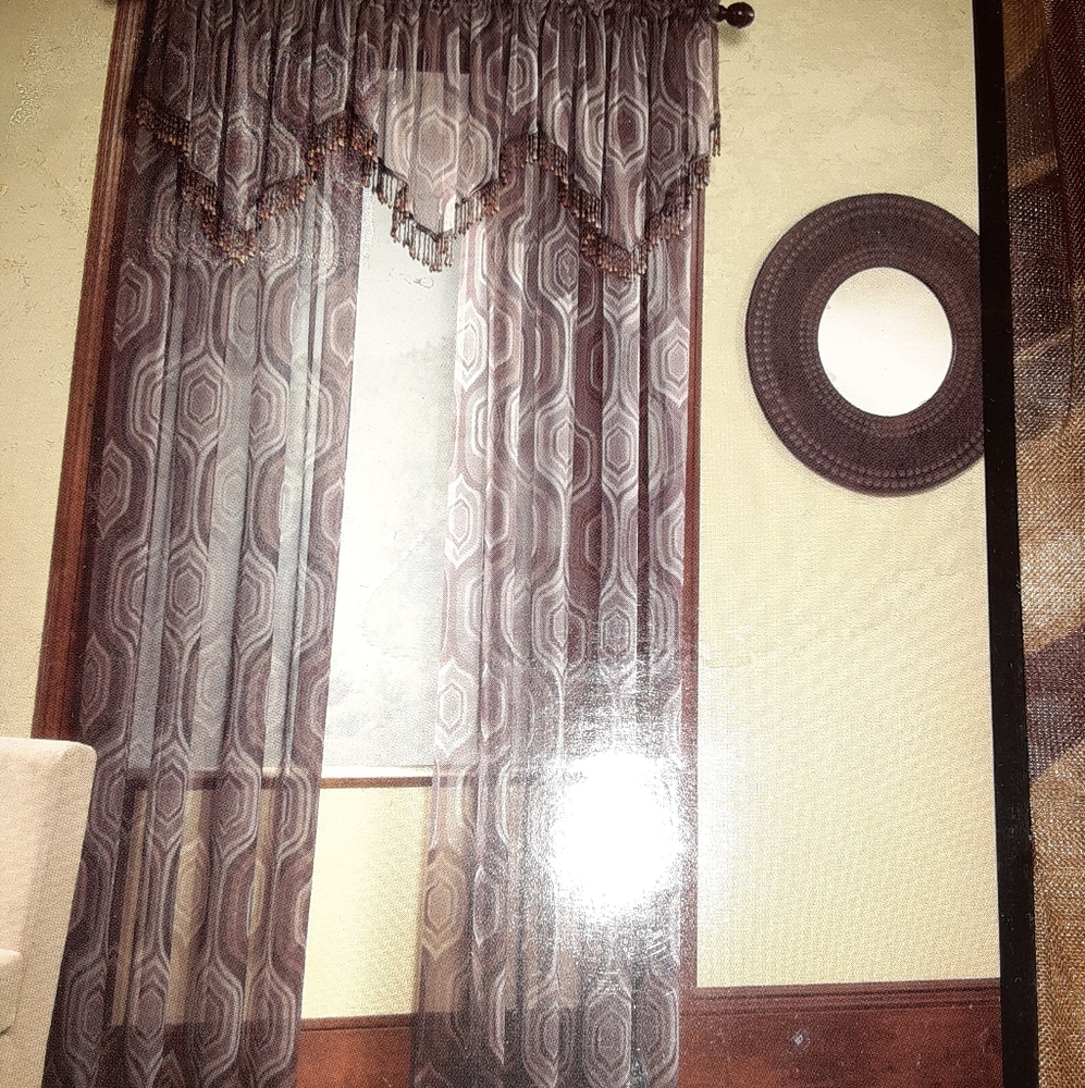 Window Sheers - Picture 2 of 3